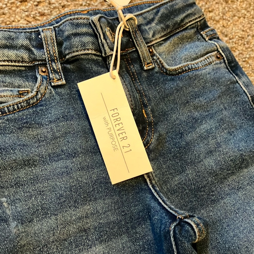 Forever 21 Kids 👖 Distressed Jeans